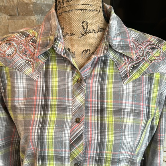Wrangler Rock 47 snap western shirt steer yoke gray plaid bedazzle shoulder back - Picture 2 of 16